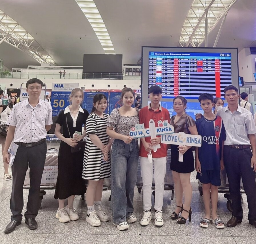 Du học Kinsa tiễn các du học sinh sang nhập học cao đẳng Jeonju Vision kỳ tháng 6-2023