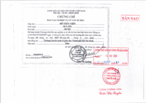 Chứng chỉ tư vấn du học của chuyên viên Đậu Thủy Tiên