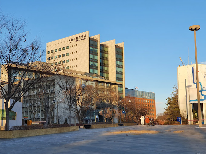 Khuôn viên Đại học Seoul Sirip - Hàn Quốc