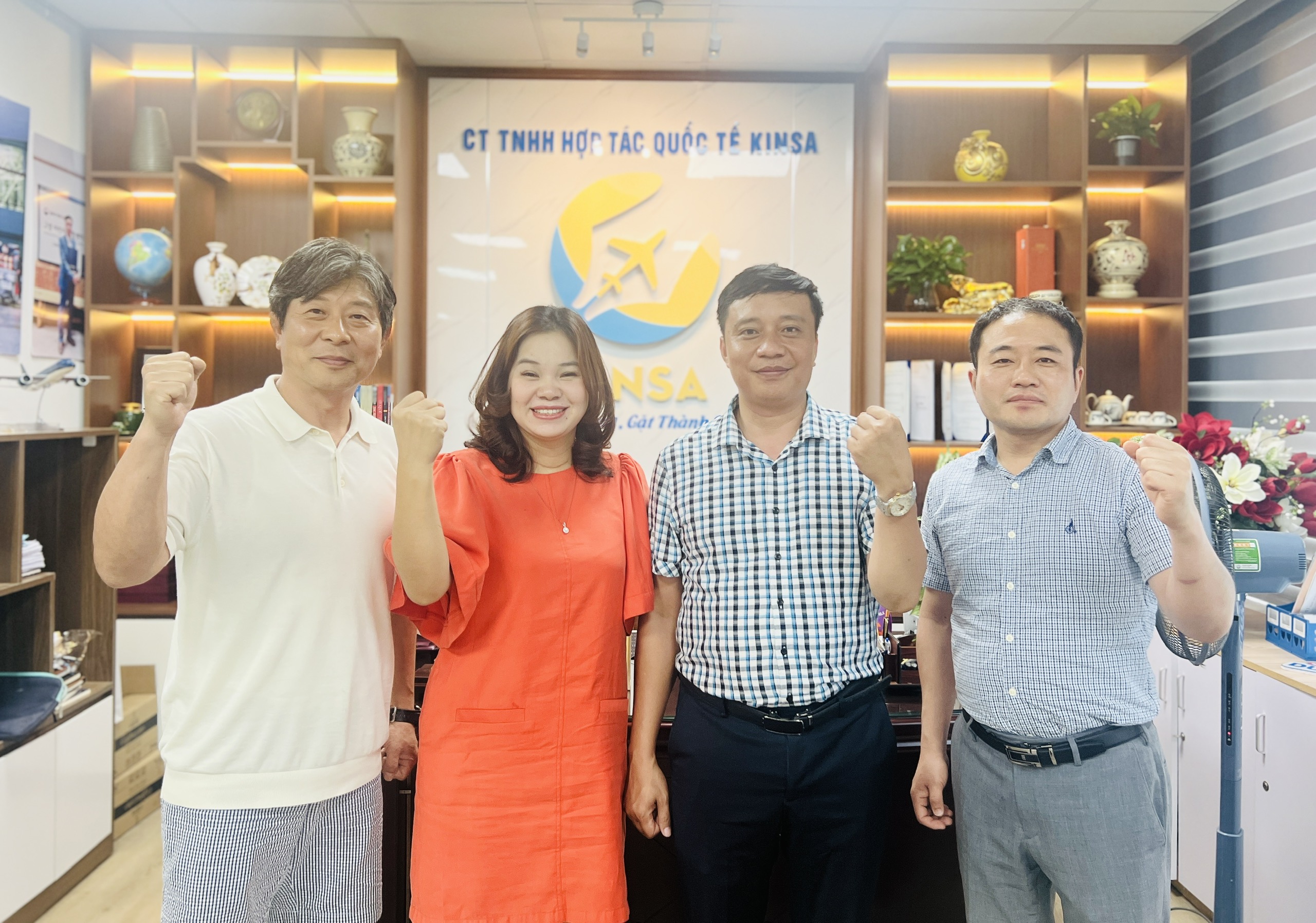 Đại diện trường đại học Hyupsung (협성대학교) sang thăm du học KINSA