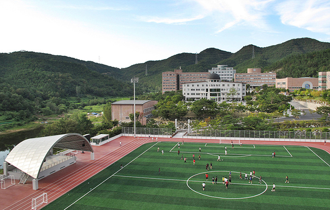 Sân thể thao Đại học Kyungwoon