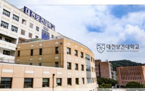 Trường Đại học Y tế Daejeon