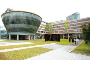 Khuôn viên trường Đại học Quốc gia Incheon