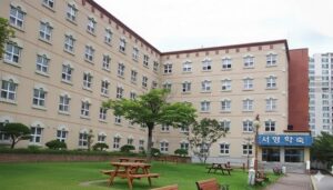 Học xá tại Trường Đại học Seoyeong