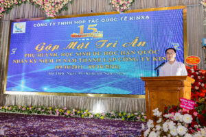 Thầy LEE YONG HOON – Giáo sư trường ĐH Jeonju Vision