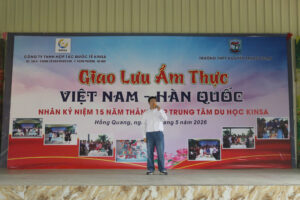 Thầy Han - GV tiếng Hàn tại Kinsa