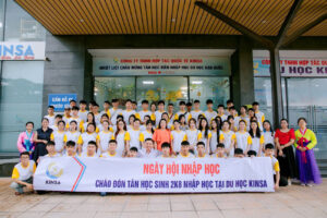 2k8 nhập học tại Kinsa